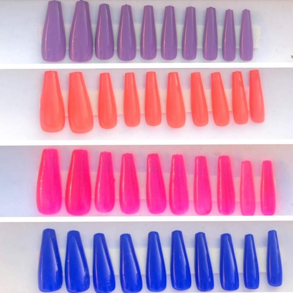 Nails (Press- ons)
